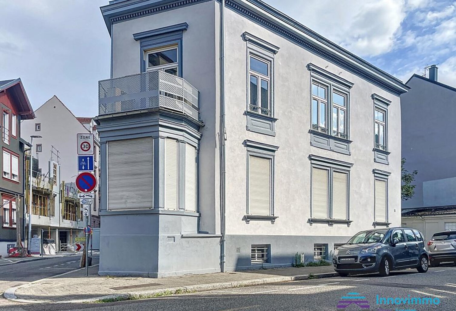 Immeuble de bureaux à Neudorf — photo 1