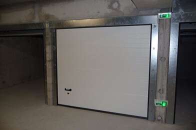 Garage  87 €