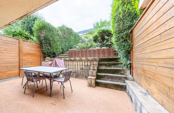 Maison 3 chambres et un bureau, garage, terrasse et jardin — photo 2