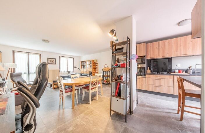 Maison 3 chambres et un bureau, garage, terrasse et jardin — photo 5