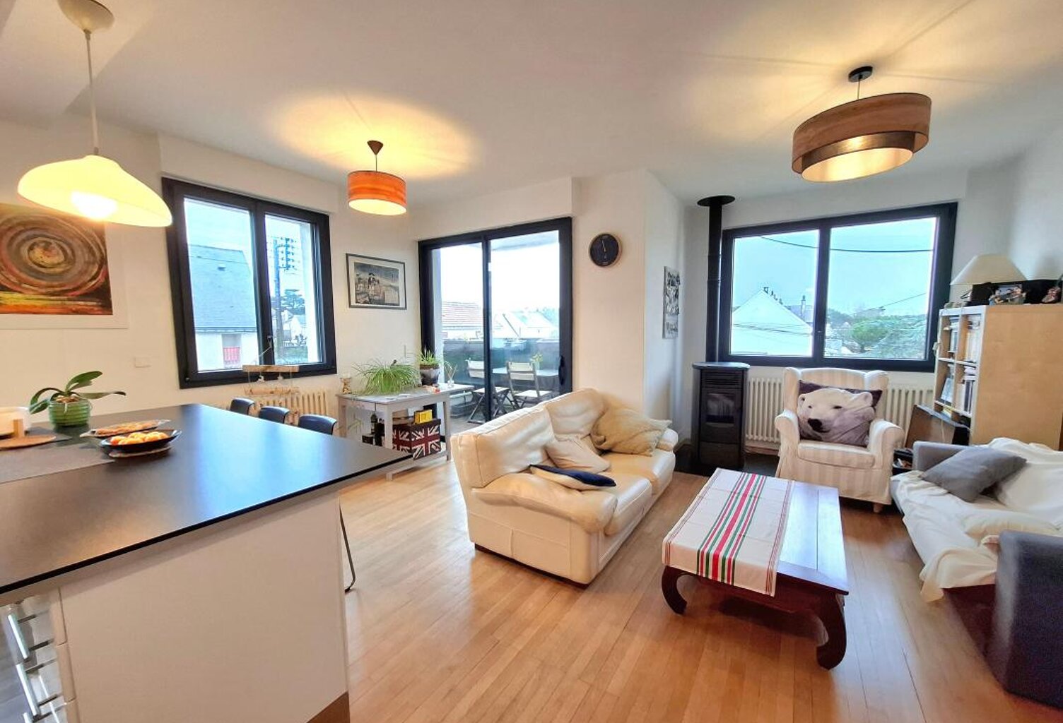 Appartement À Vendre — photo 1