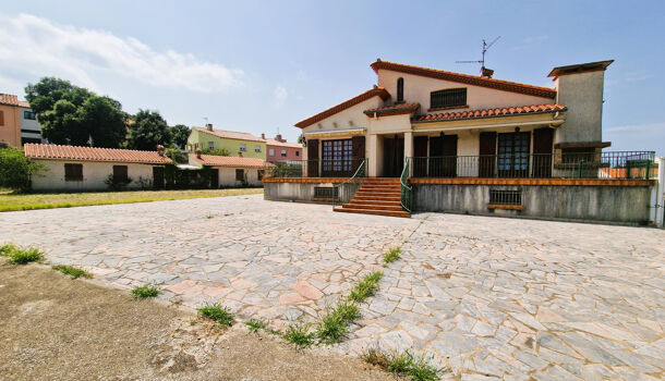 Villa / Maison 6 pièces  à vendre Perthus (Le) 66480