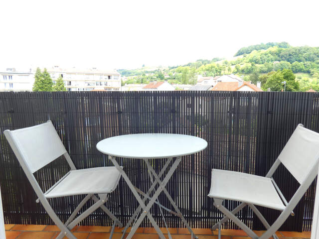 Beau et grand T3 BALCON GARAGE — photo du bien