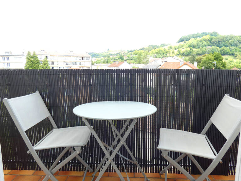 Beau et grand T3 BALCON GARAGE — photo 1