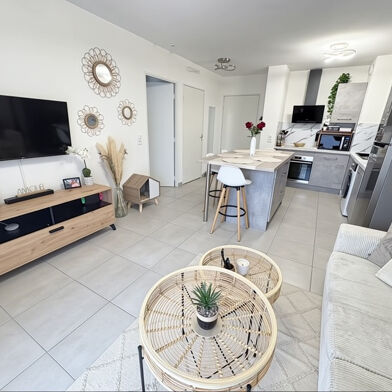 Appartement 2 pièces 172900 €