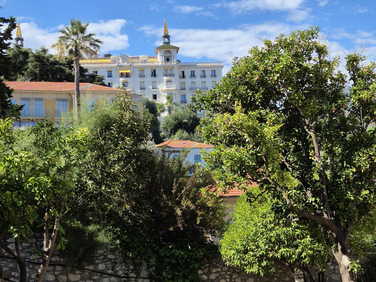 Menton 2 pièces , bas quartier riviera ,, dans petite réside — photo 1