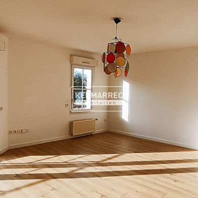 Appartement 3 pièces 234440 €