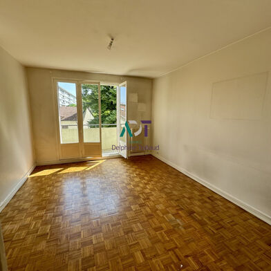 Appartement 3 pièces 89000 €