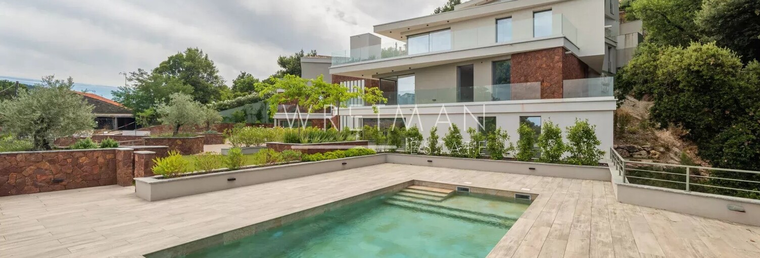 Appartement 3 Pièces 84 m² à vendre à Les Adrets-de-l'Estérel (83600)