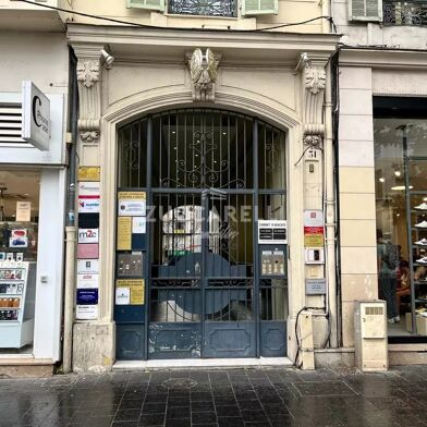 Bureau 5 pièces 3416 €