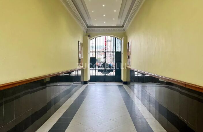 Location local professionnel/commercial — photo 4