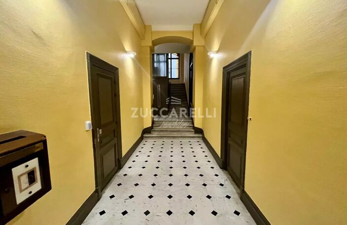 Location local professionnel/commercial — photo 5