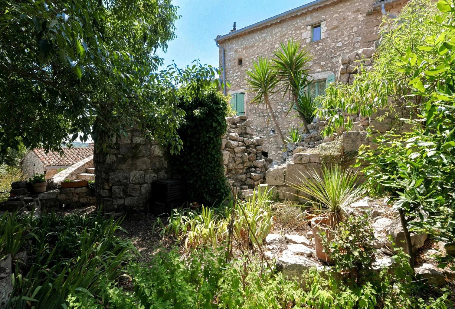 Sous Offre — photo 1