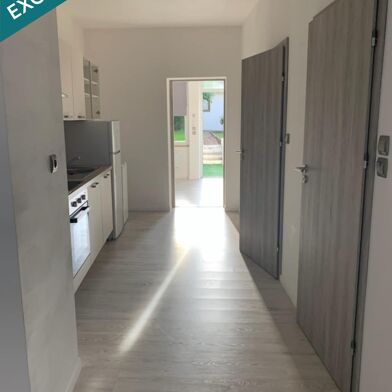 Immeuble  168000 €