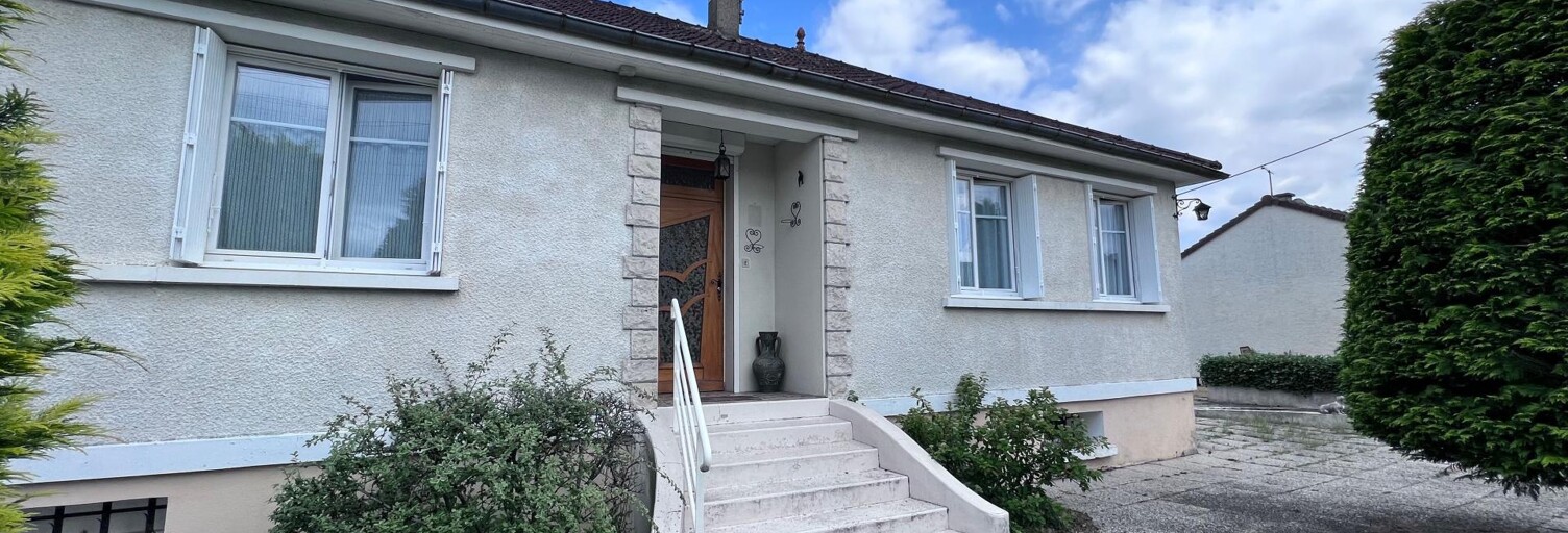 Maison 10 Pièces 131 m² à vendre à Les Ormes (86220)