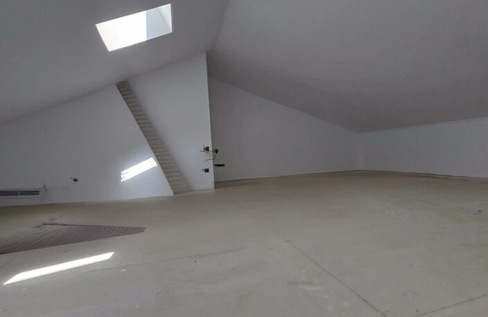 MAISON AVEC JARDIN — photo 3