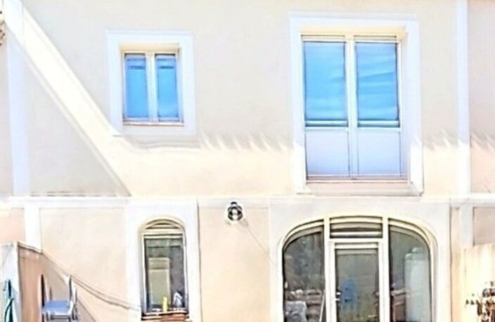 MAISON AVEC JARDIN — photo 5