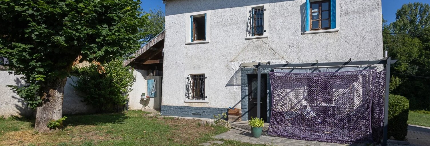 Maison 4 Pièces 93 m² à vendre à Saint-André-le-Gaz (38490)