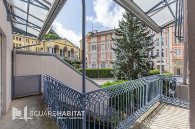 Appartement 3 pièces 245700 €