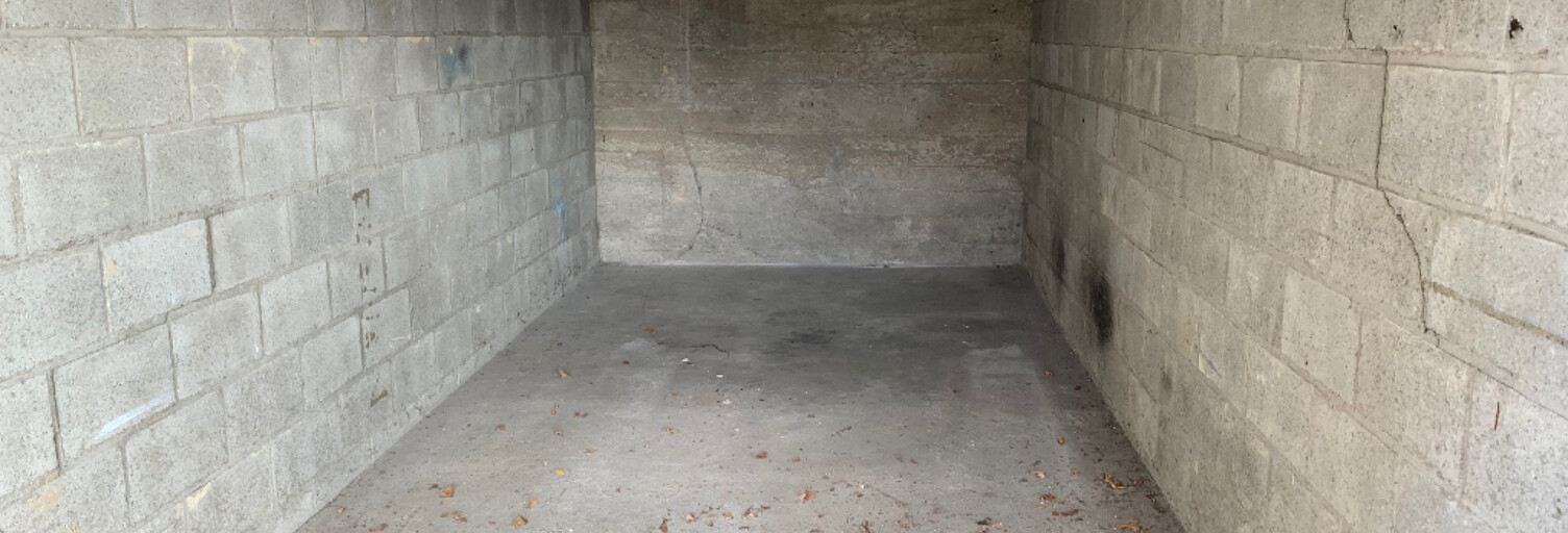 Garage  10 m² à louer à Évreux (27000)