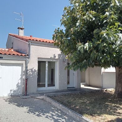 Maison 4 pièces 1040 €