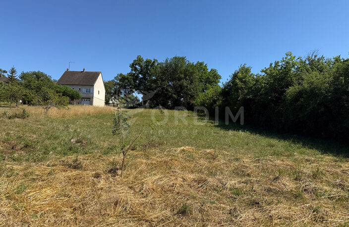 Myennes  -  Terrain à bâtir de 2165 m² — photo 2