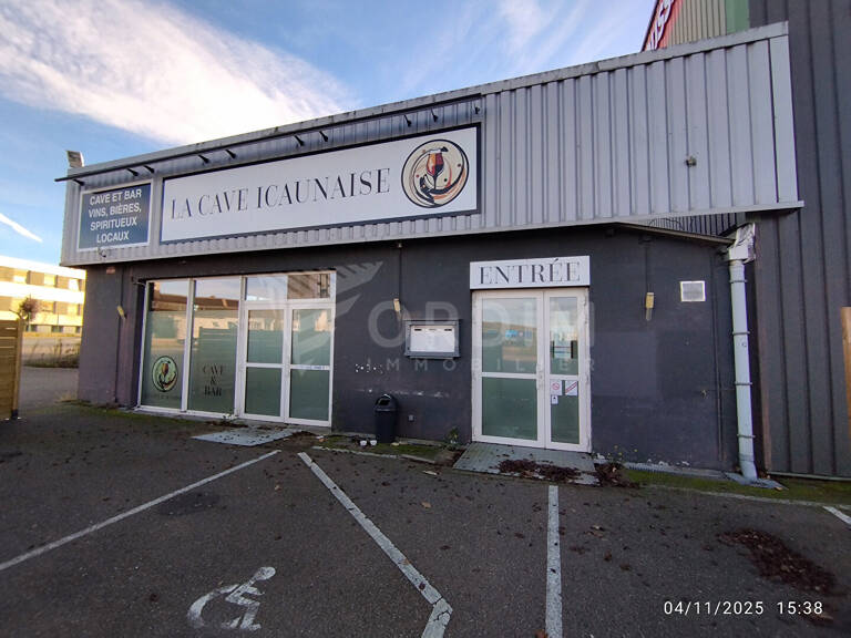 LOCAL COMMERCIAL- 220M² - EMPLACEMENT N°1 -  53 AVENUE JEAN MERMOZ — photo 1