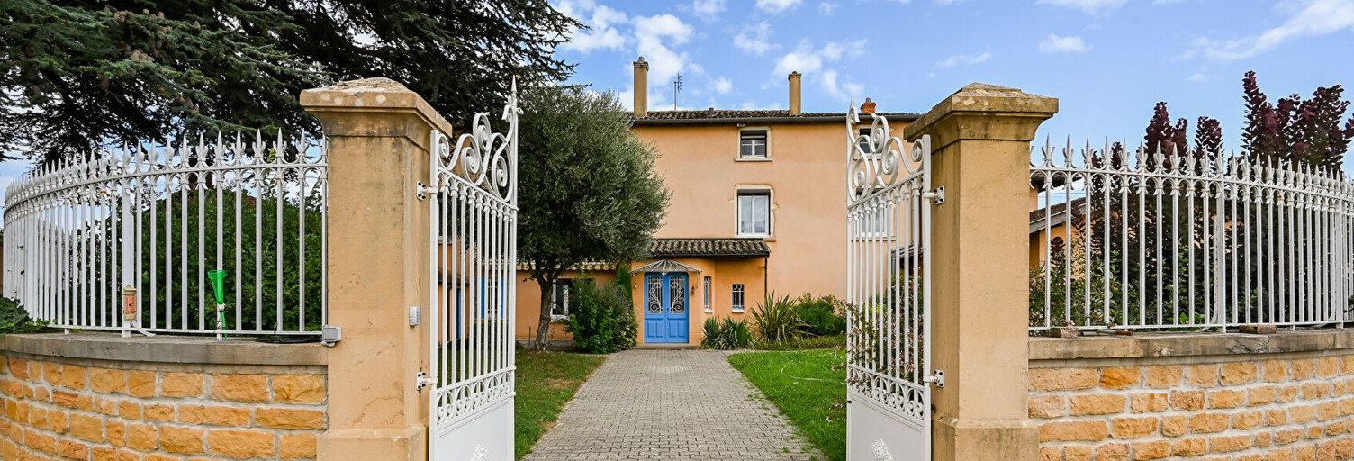 Maison 8 Pièces 262 m² à vendre à Arnas (69400)