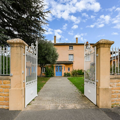 Maison 8 pièces 1400000 €