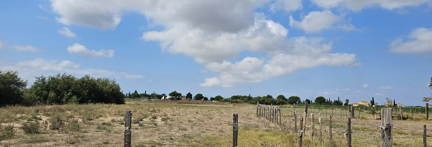 Terrain  2642 m² à vendre à Saint-Laurent-d'Aigouze (30220)
