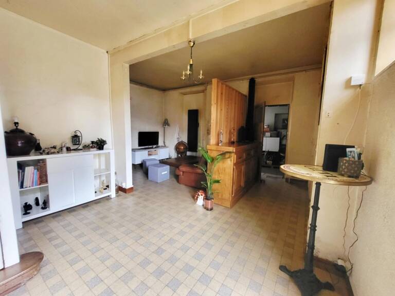 Grande maison familiale à rénover avec dependance — photo 1