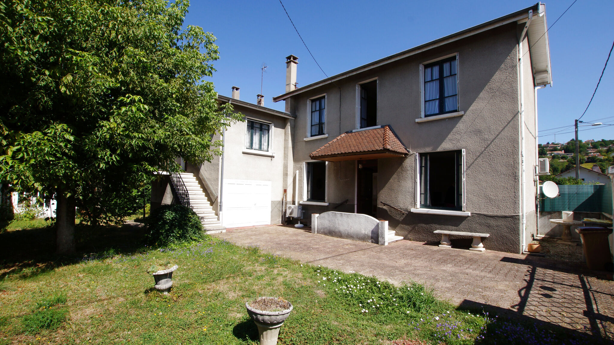 Villa / Maison  T5 à vendre Bourgoin-Jallieu 38300
