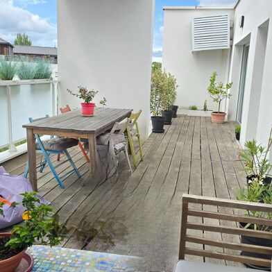 Appartement 4 pièces 496500 €