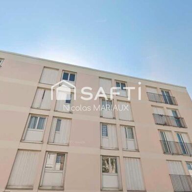 Appartement 4 pièces 165500 €