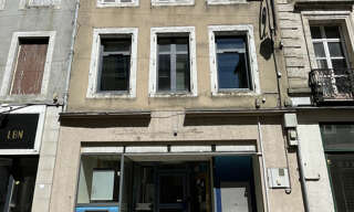 Immeuble  207 m² à vendre à Confolens (16500)