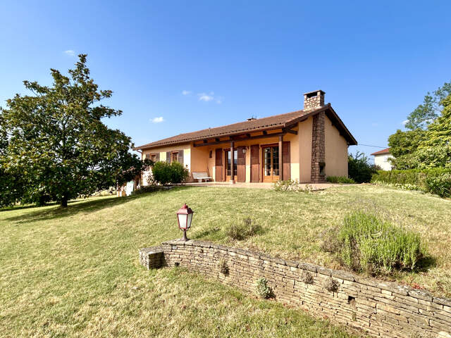 Maison T6 au grand calme avec piscine — photo du bien