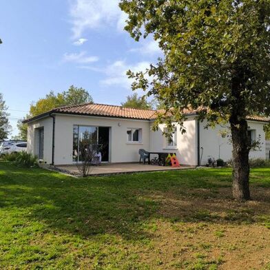 Maison 4 pièces 270810 €