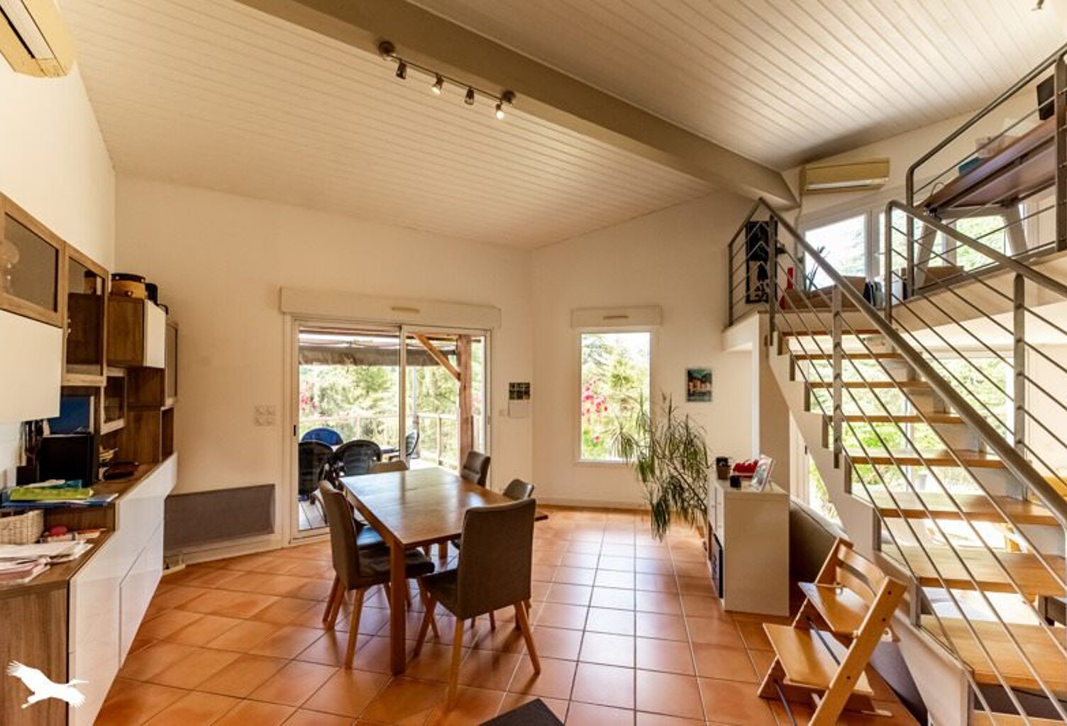 Villa de 6 pièces principales — photo 1