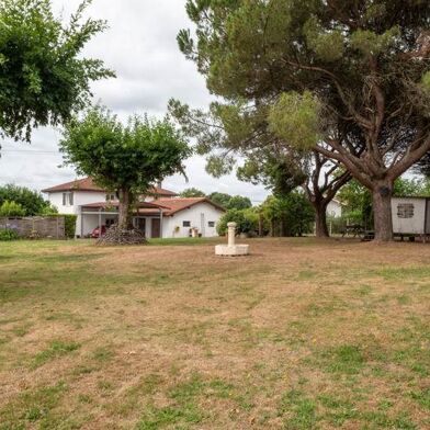 Maison 6 pièces 233235 €