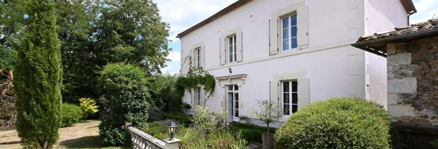 Maison 4 Pièces 292 m² à vendre à Mouzon (16310)
