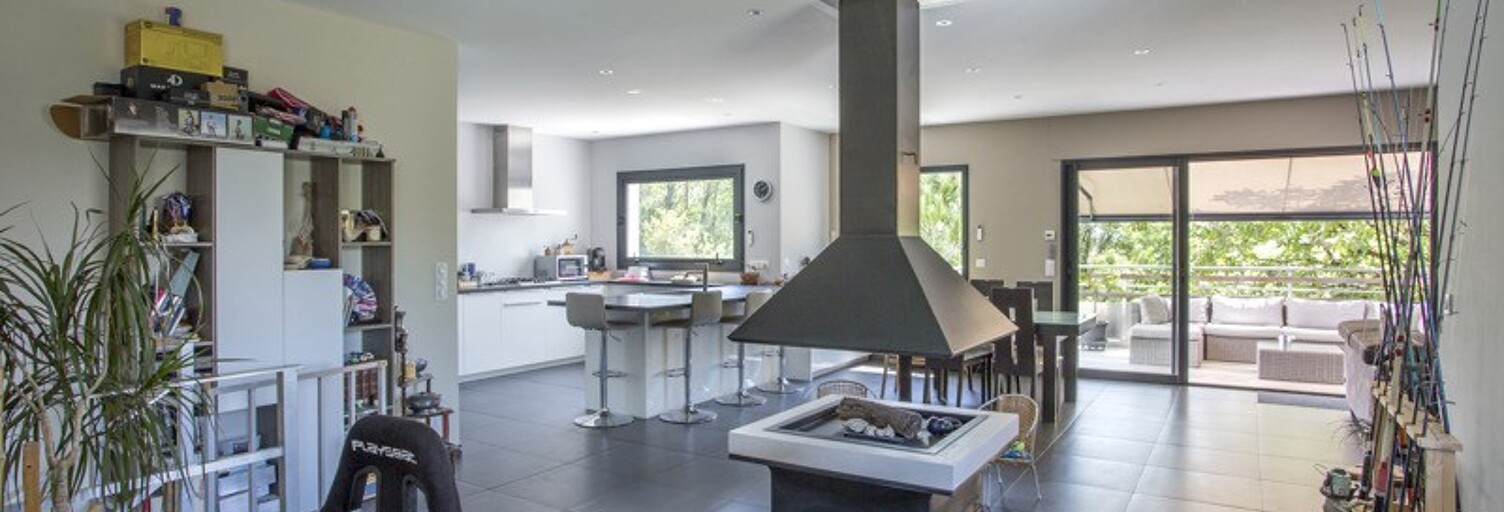 Maison 5 Pièces 157 m² à vendre à Saint-Laurent-de-la-Prée (17450)