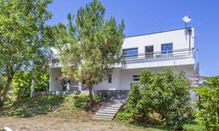 Maison 5 Pièces 157 m² à vendre à Saint-Laurent-de-la-Prée (17450)