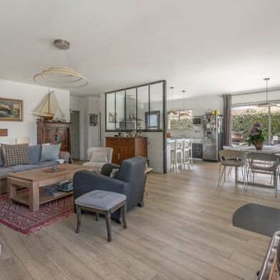 Maison 5 pièces 618999 €