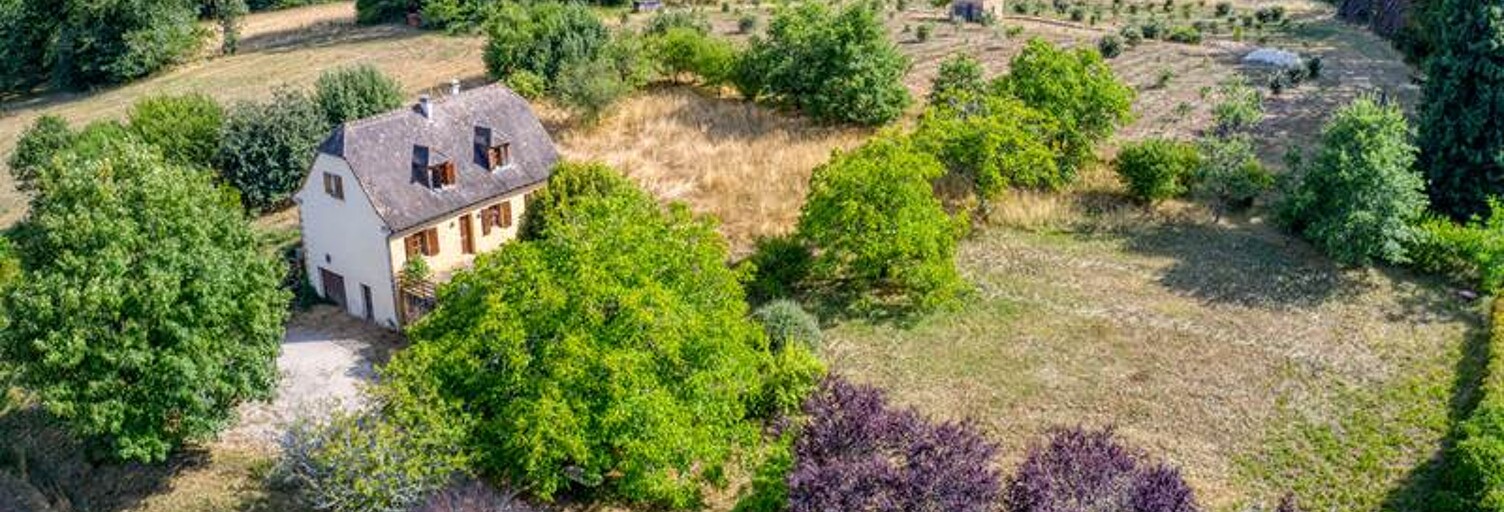 Maison 5 Pièces 140 m² à vendre à Saint-Léon-sur-Vézère (24290)