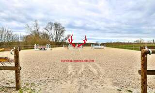 Maison 5 Pièces 142 m² à vendre à Neuville-les-Dames (01400)