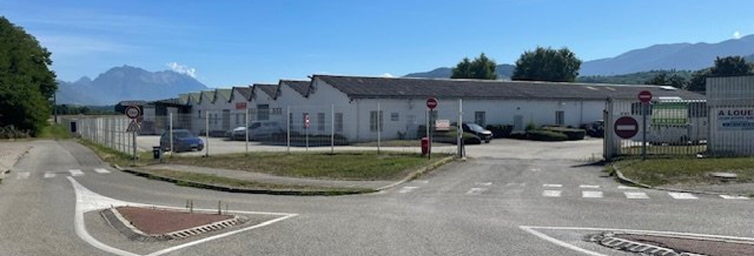 Commerce  408 m² à louer à Pontcharra (38530)