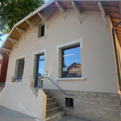 Commerce  262000 €