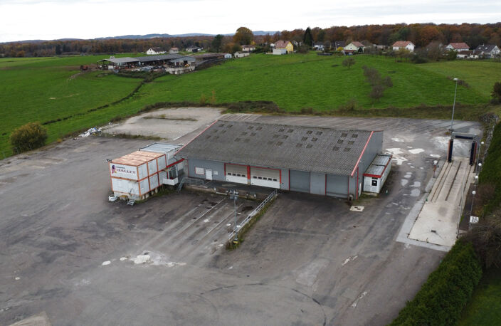 Vente ensemble immobilier, bâtiment de 700 m2 + pavillon sur — photo 3