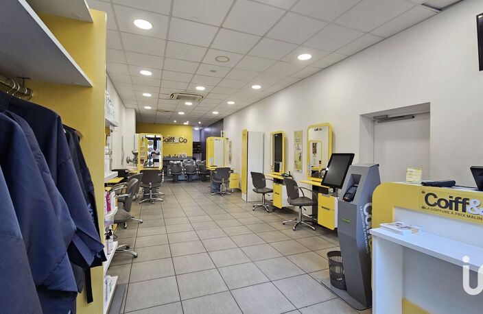 Vente Local d'activités 64 m&sup2; — photo 3