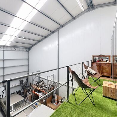 Commerce  375000 €